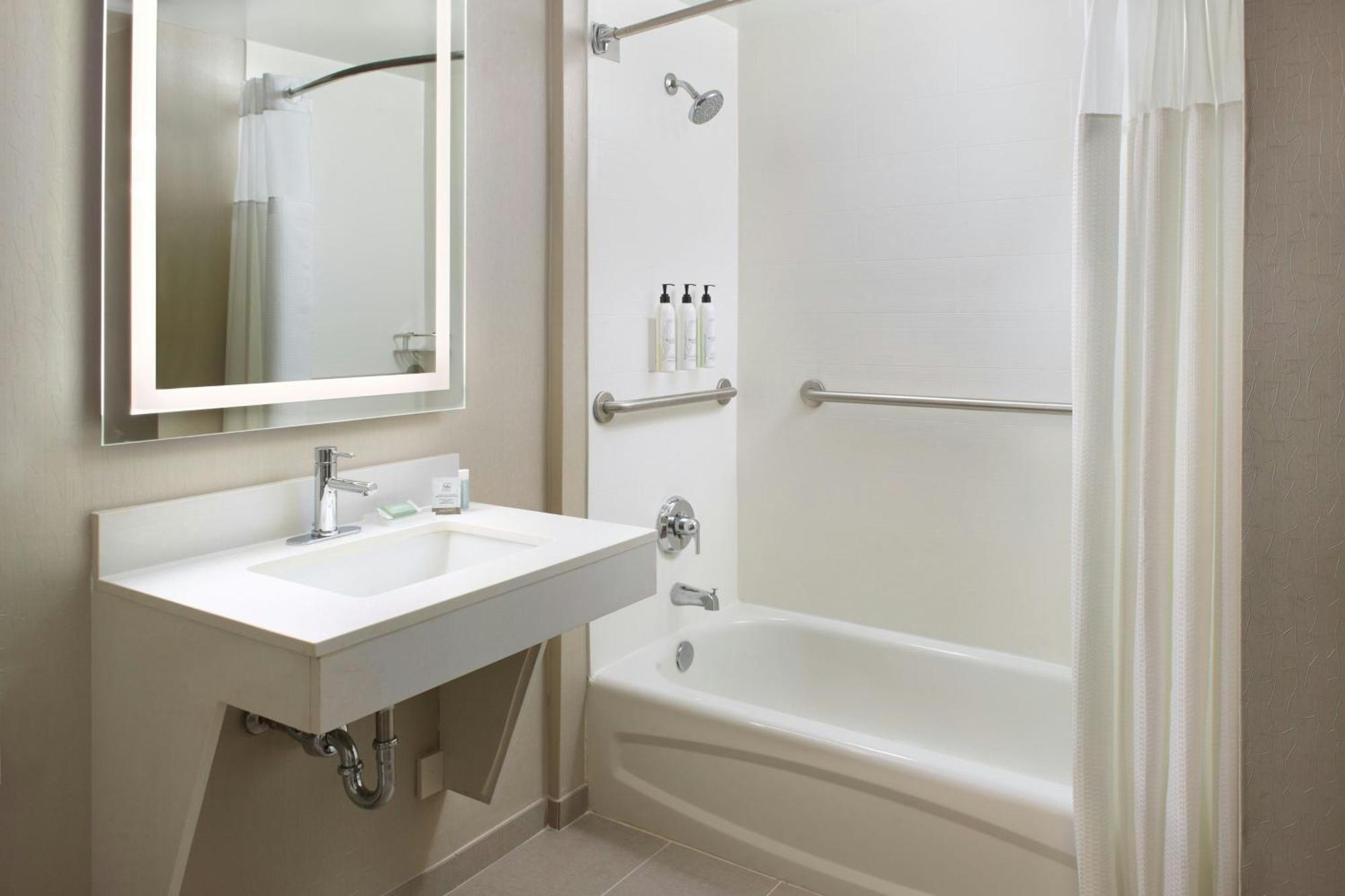 Springhill Suites Charlotte University Research Park Ngoại thất bức ảnh