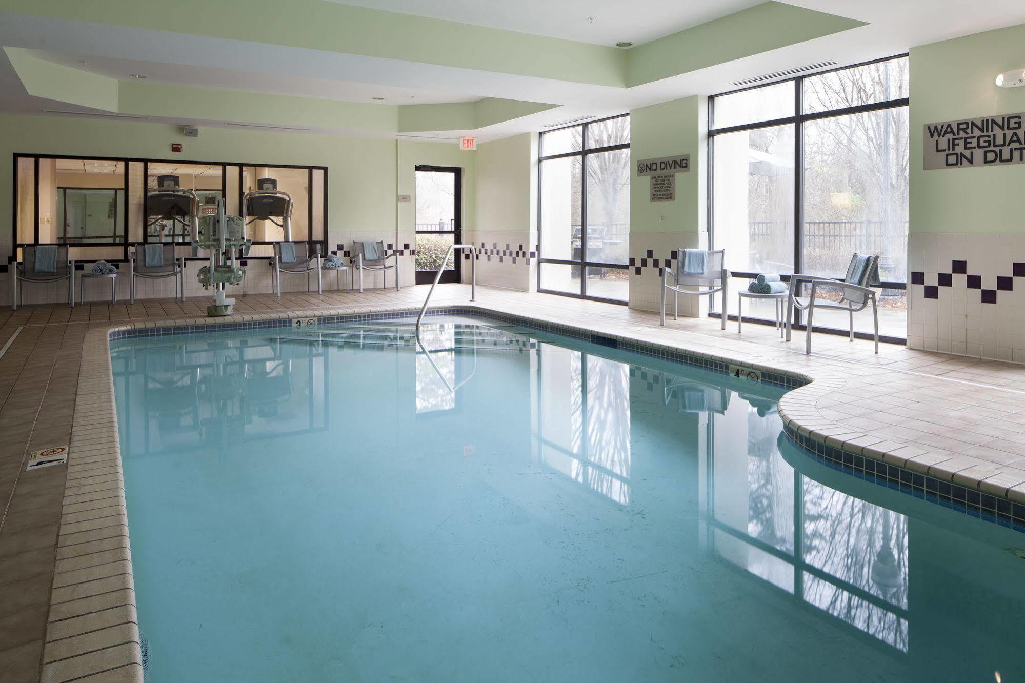 Springhill Suites Charlotte University Research Park Ngoại thất bức ảnh